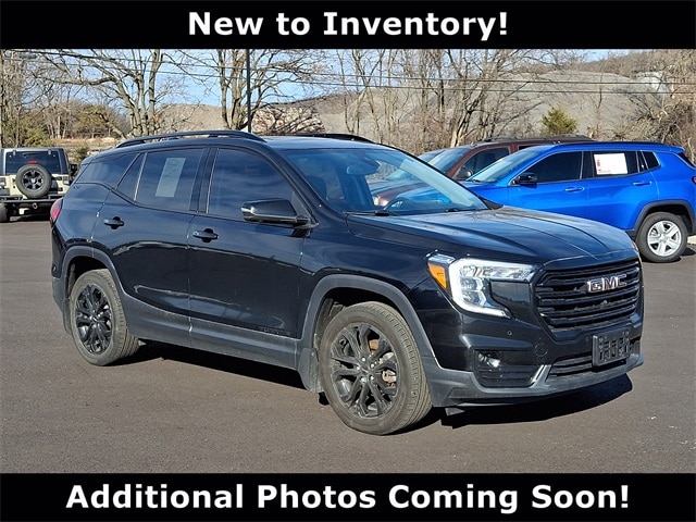 2022 GMC Terrain SLT's photo