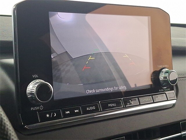 2024 Mitsubishi Outlander ES photo 4