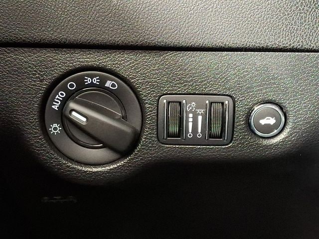 2023 Dodge Charger R/T - Photo 25