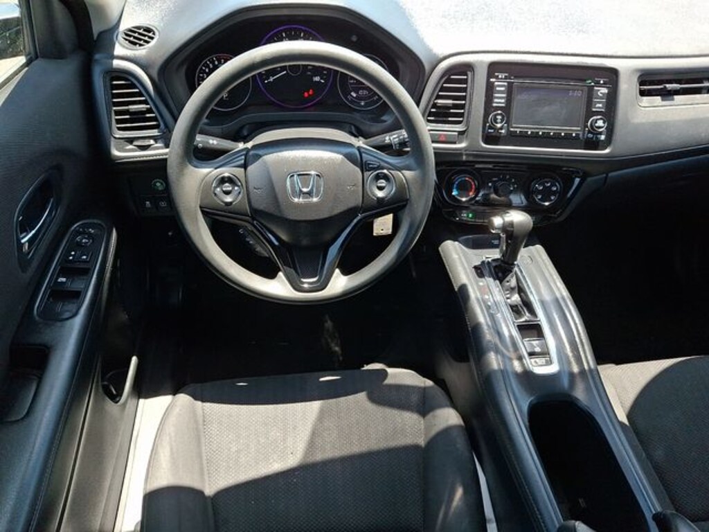 Used 2018 Honda HR-V LX AWD SUV
