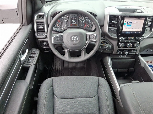 2026 Ram 1500 Big Horn photo 2