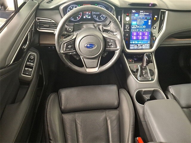 2020 Subaru Outback Limited photo 2