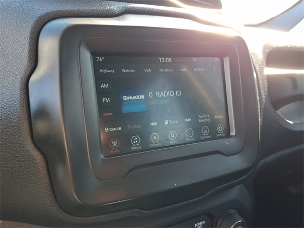 Used 2021 Jeep Renegade Latitude SUV