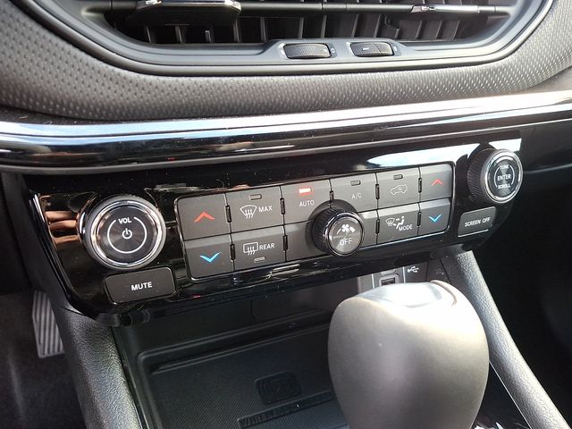 2026 Jeep Compass Altitude Special Edition - Photo 17