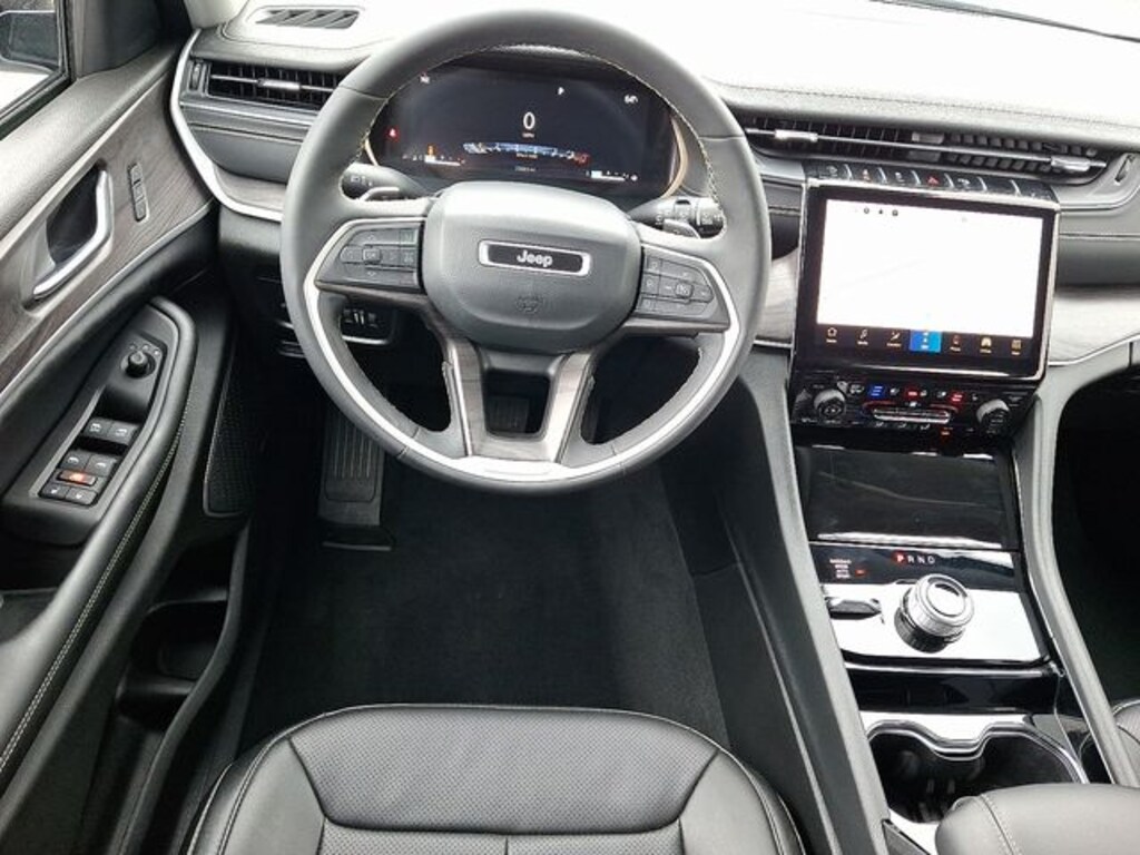 Used 2023 Jeep Grand Cherokee L Limited SUV