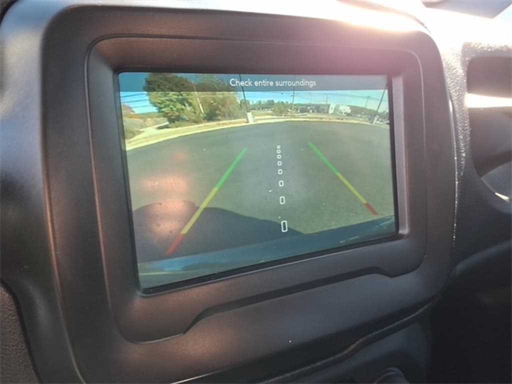 Used 2021 Jeep Renegade Latitude SUV