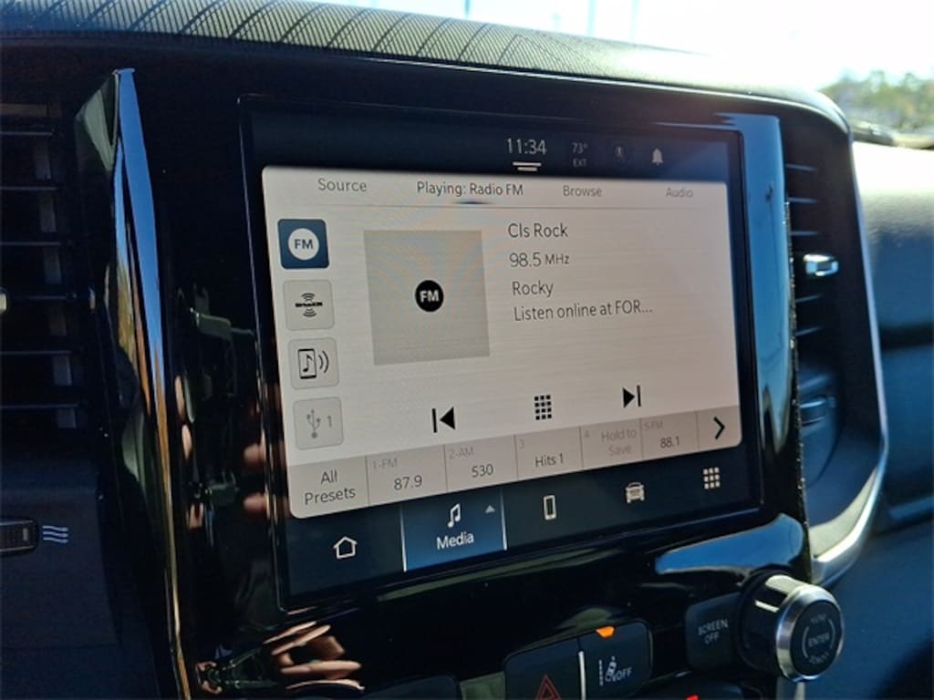 New 2026 Ram 1500 BIG HORN CREW CAB 4X4 5'7 BOX Pickup