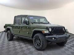 2022 Jeep Gladiator Sport Truck Crew Cab