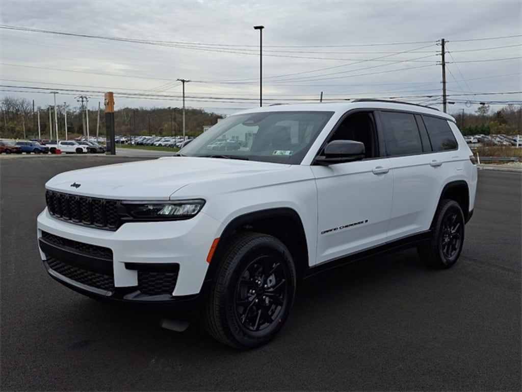 New 2025 Jeep Grand Cherokee L ALTITUDE X 4X4 Sport Utility