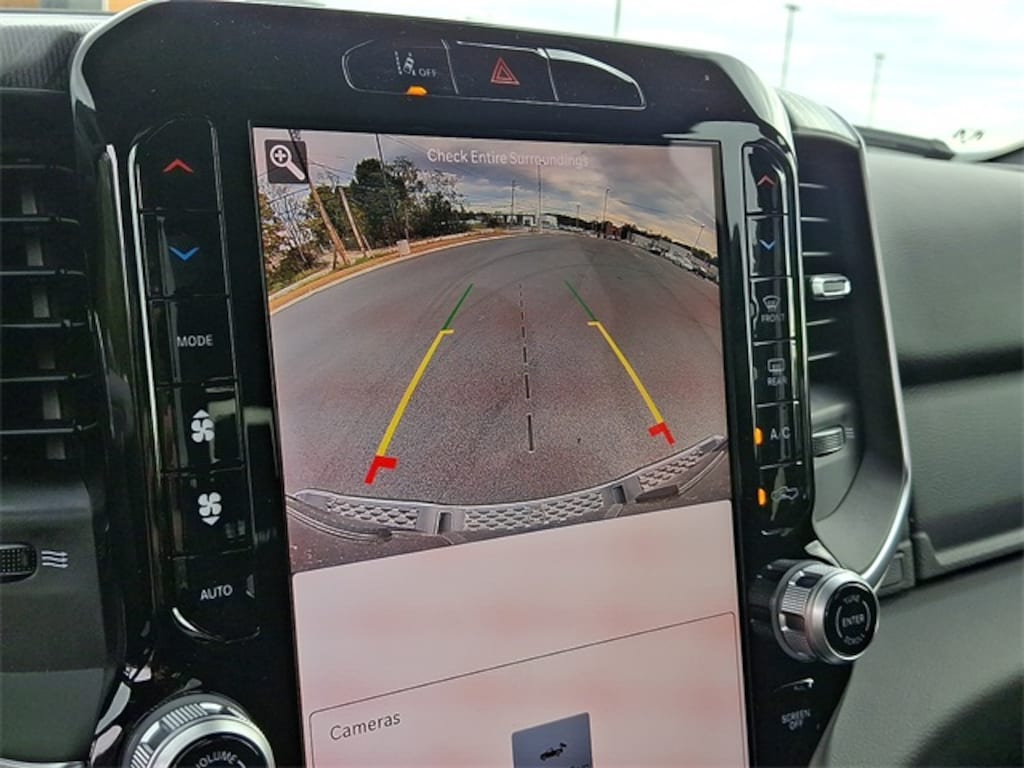 New 2026 Ram 1500 BIG HORN CREW CAB 4X4 5'7 BOX Pickup