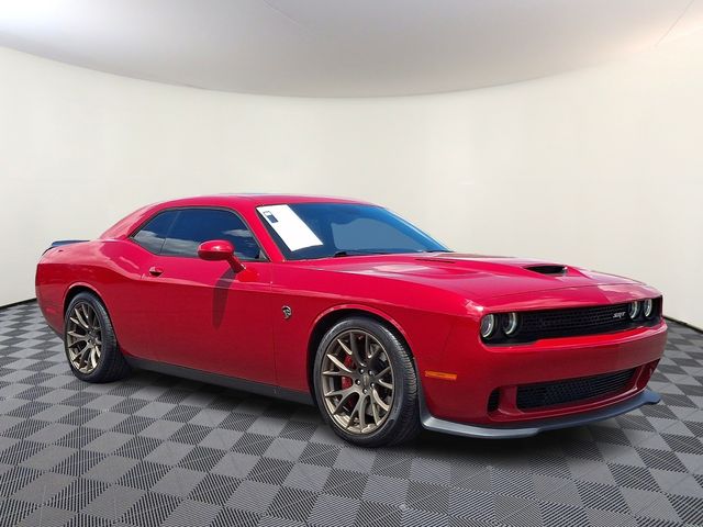 2016 Dodge Challenger SRT Hellcat's photo