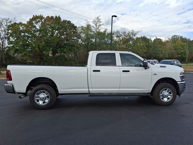 2026 RAM 3500 Tradesman - Photo 11