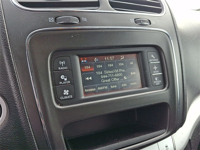 2019 Dodge Journey SE photo 3