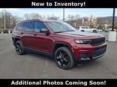 2022 Jeep New Grand Cherokee Laredo SUV