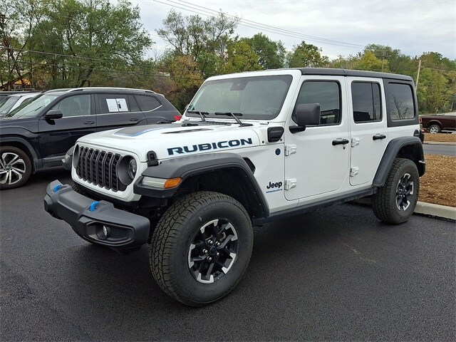 2024 Jeep Wrangler 4xe Rubicon photo 3
