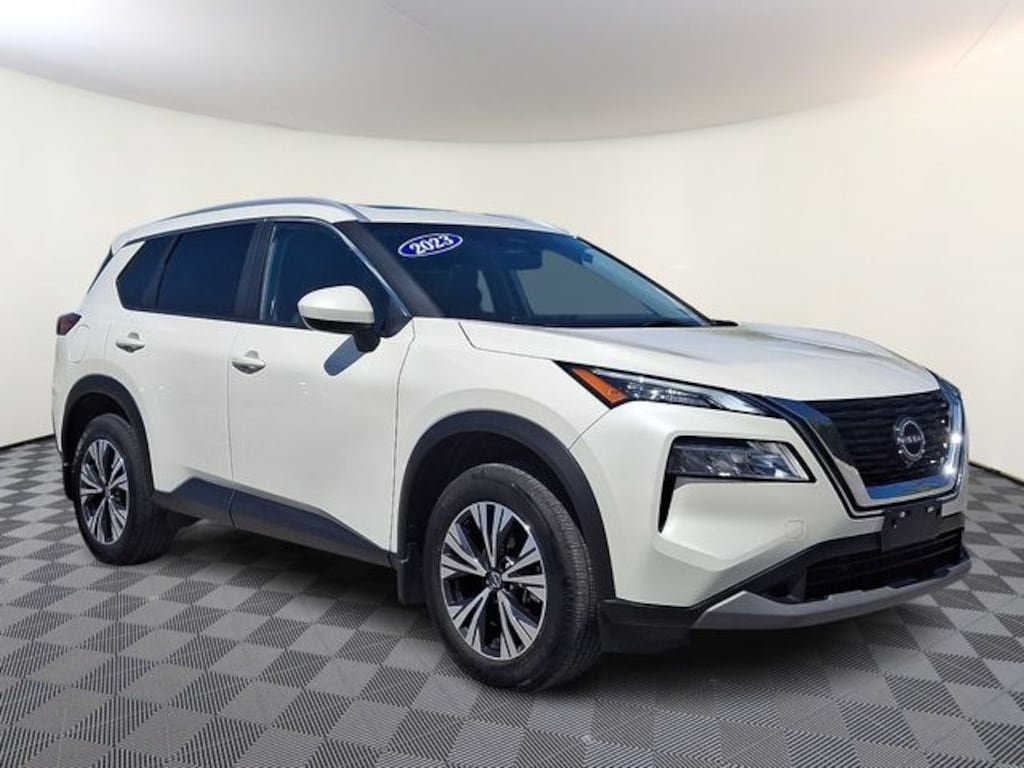 Used 2023 Nissan Rogue SV SUV