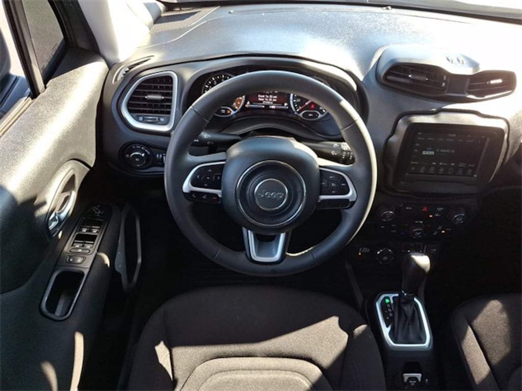 Used 2021 Jeep Renegade Latitude SUV