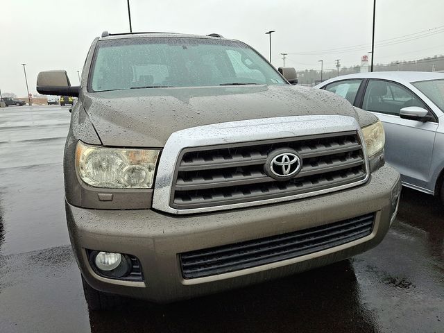 Used 2008 Toyota Sequoia SR5 with VIN 5TDBY64A78S007687 for sale in Hanover, PA