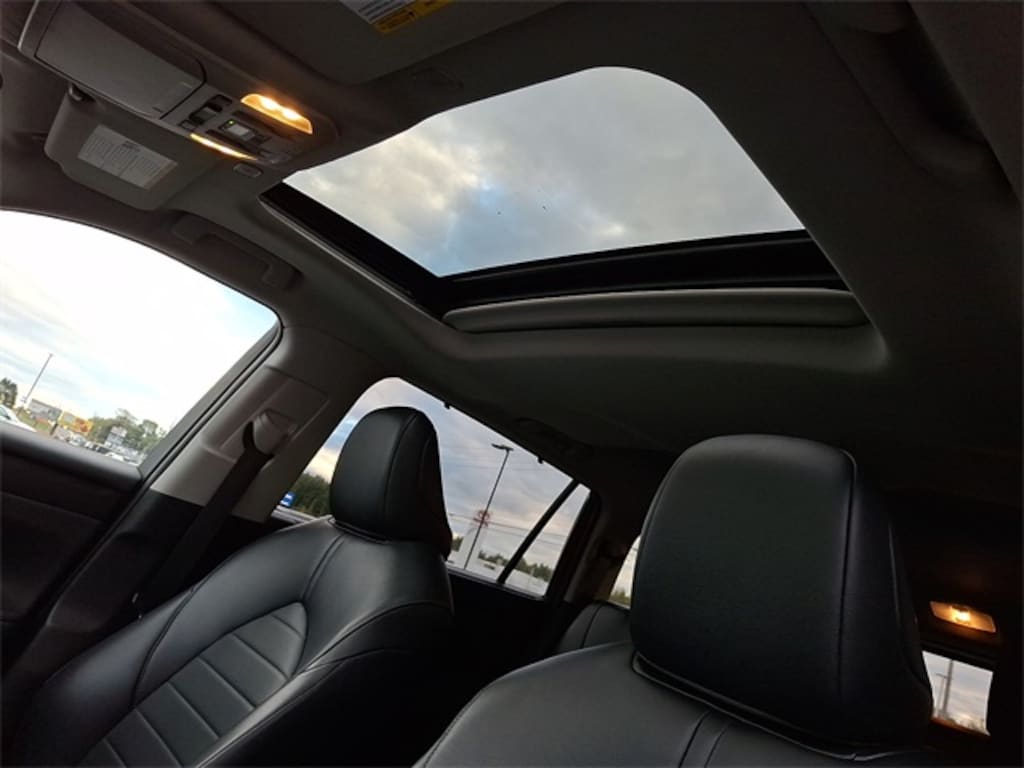 Used 2023 Toyota Highlander XLE SUV