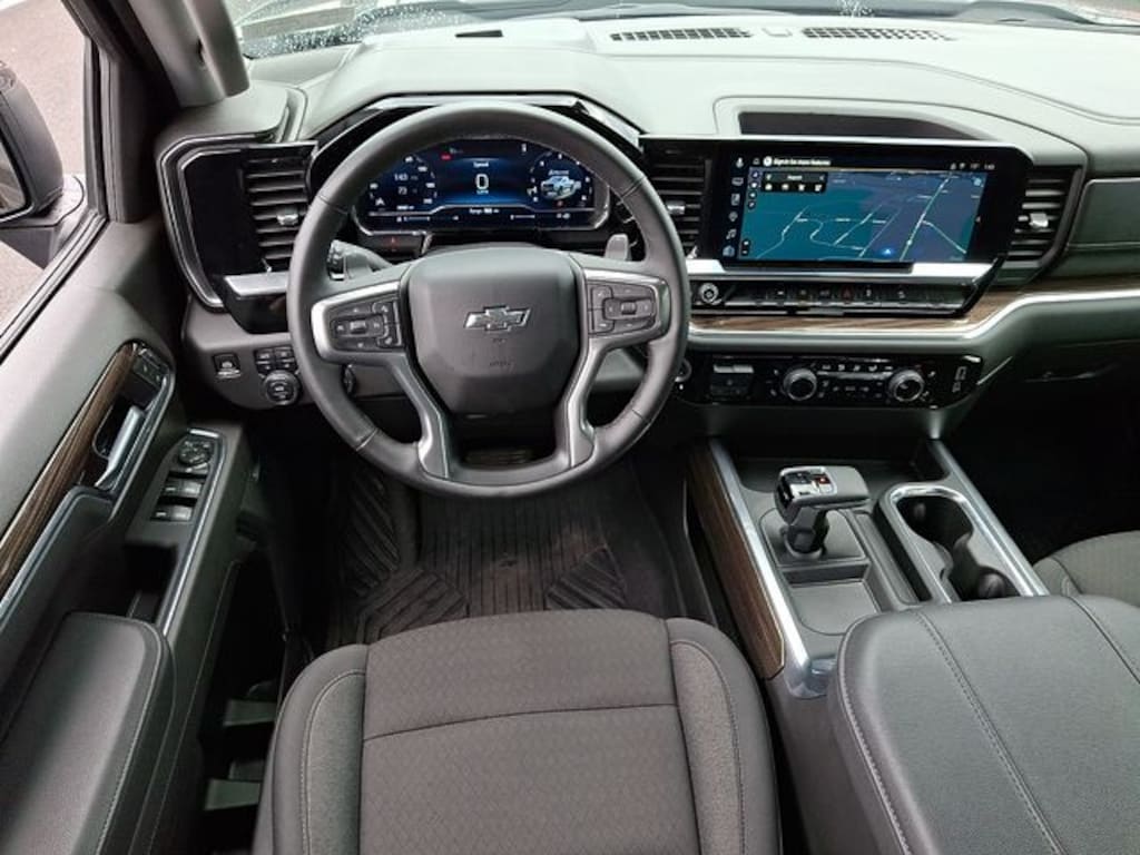 Used 2025 Chevrolet Silverado 1500 LT Trail Boss Truck Crew Cab