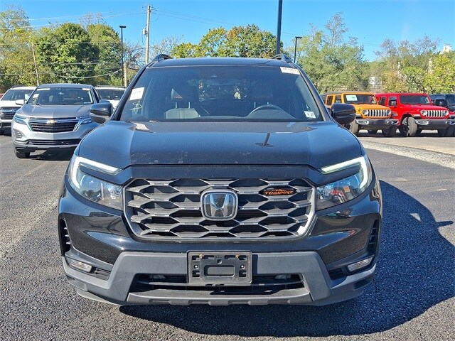 2022 Honda Passport TrailSport photo 2