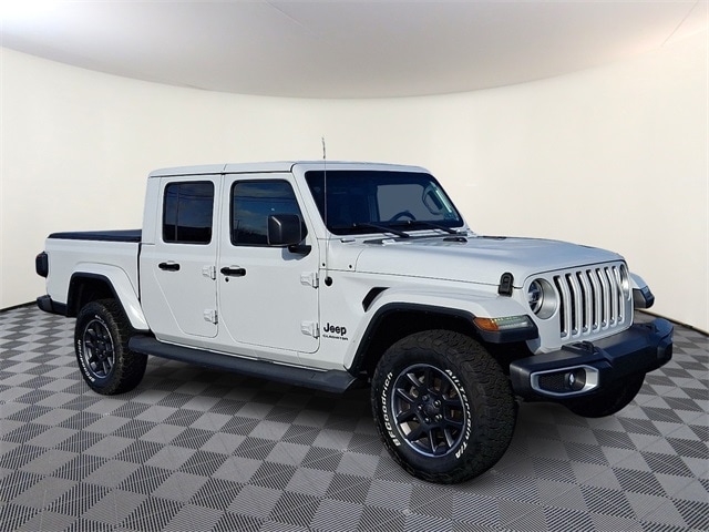 2020 Jeep Gladiator Overland's photo