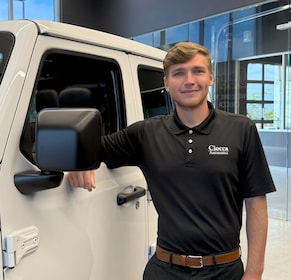 Staff member Hunter Runkle from ID_6f1c68b42e27