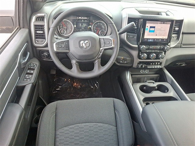 2025 Ram 2500 Big Horn photo 2