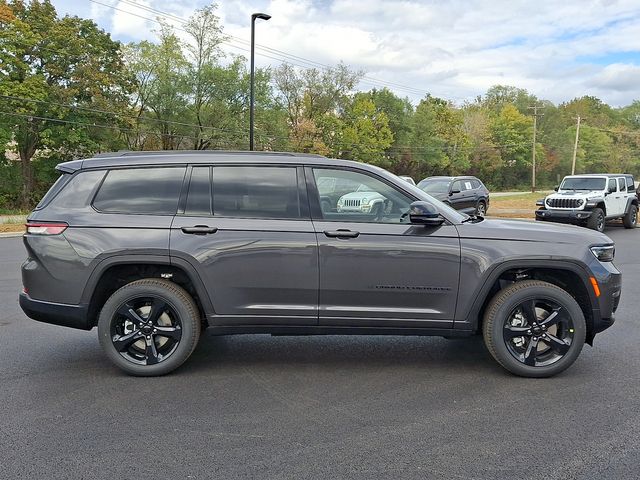New 2025 Jeep Grand Cherokee L LIMITED 4X4 For Sale | Hanover PA