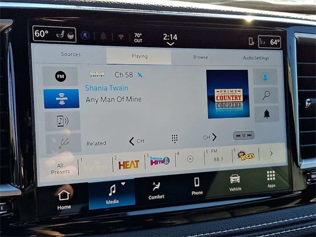 New 2026 Chrysler Pacifica SELECT AWD Passenger Van