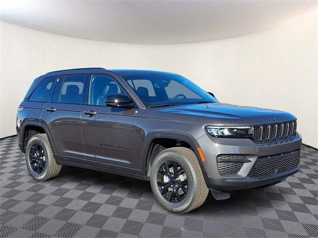 2025 Jeep Grand Cherokee Altitude's photo