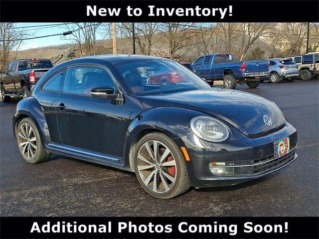 2013 Volkswagen Beetle 2.0's photo
