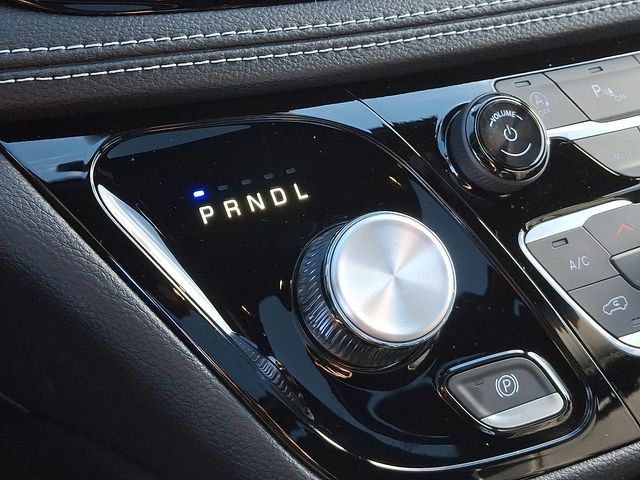 2026 Chrysler Pacifica Select - Photo 17