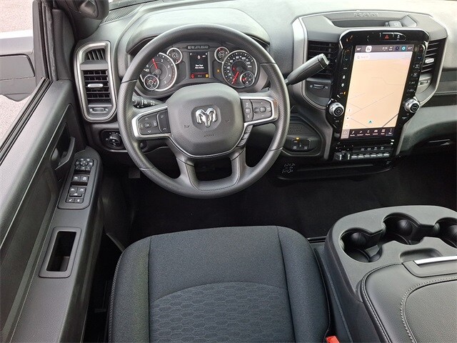 2026 Ram 3500 Tradesman photo 2