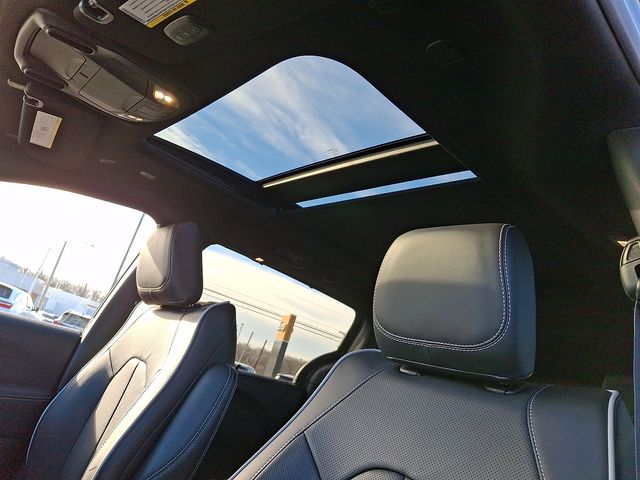 2026 Chrysler Pacifica Select - Photo 16