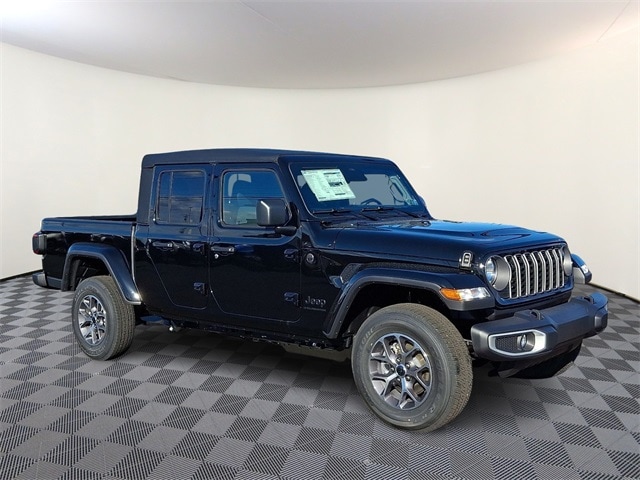 2026 Jeep Gladiator Sport S's photo