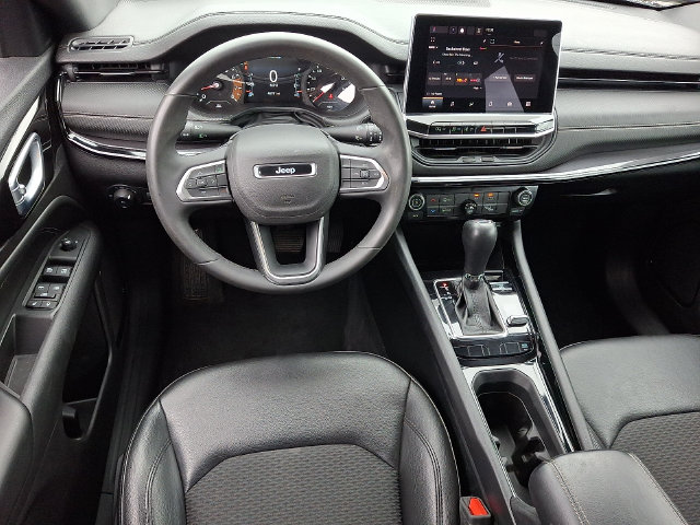 Used 2022 Jeep Compass Latitude SUV