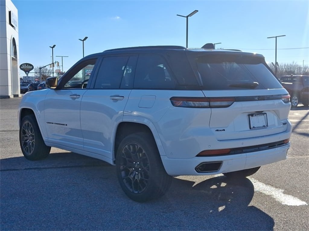 New 2025 Jeep Grand Cherokee SUMMIT RESERVE 4X4 For Sale Hanover PA
