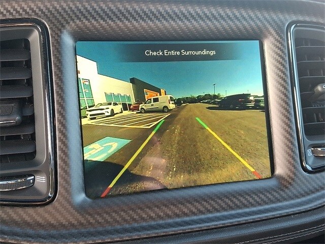 2023 Dodge Challenger SXT photo 4
