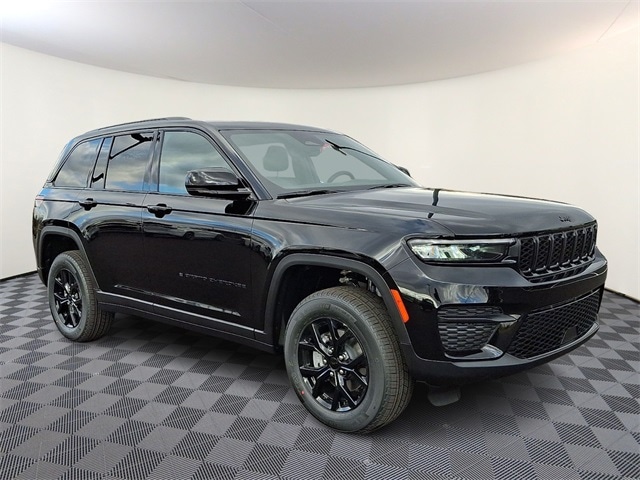 2025 Jeep Grand Cherokee Altitude's photo