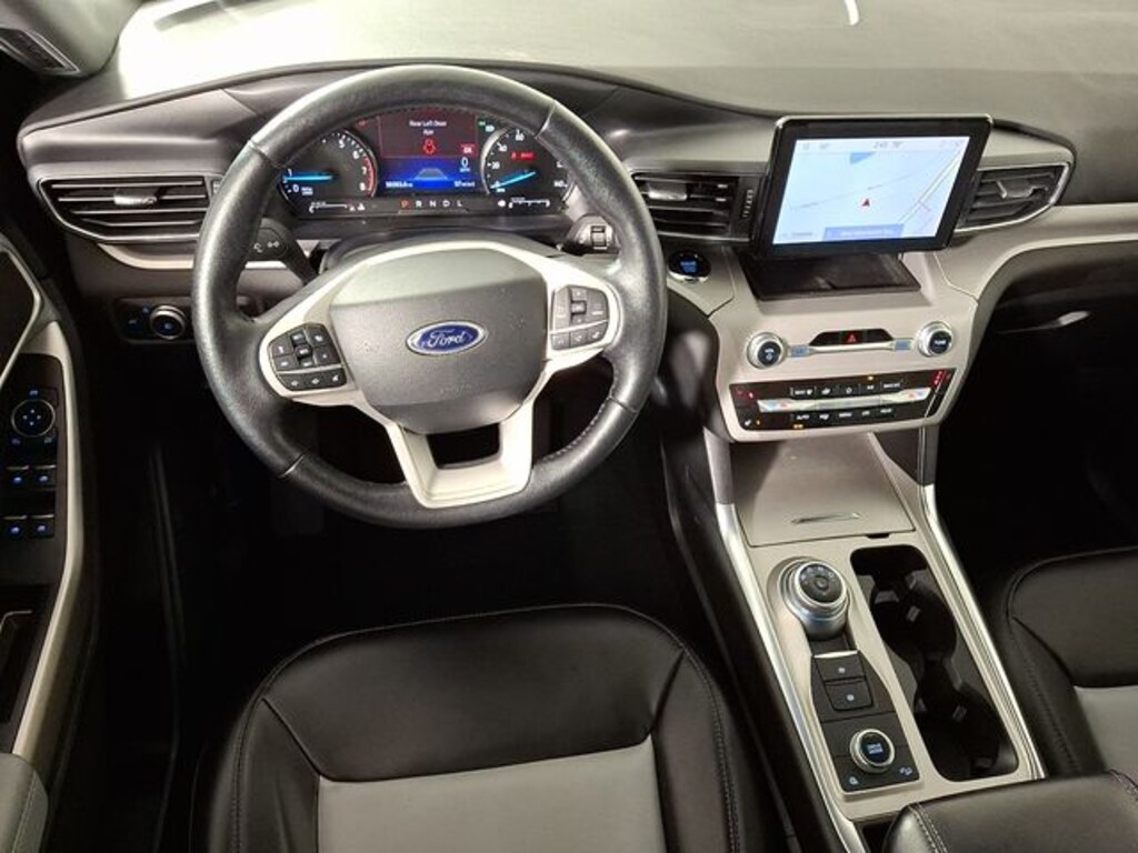 Used 2023 Ford Explorer XLT SUV