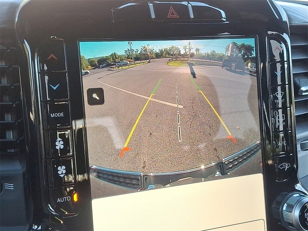 2023 Ram 1500 Laramie photo 4