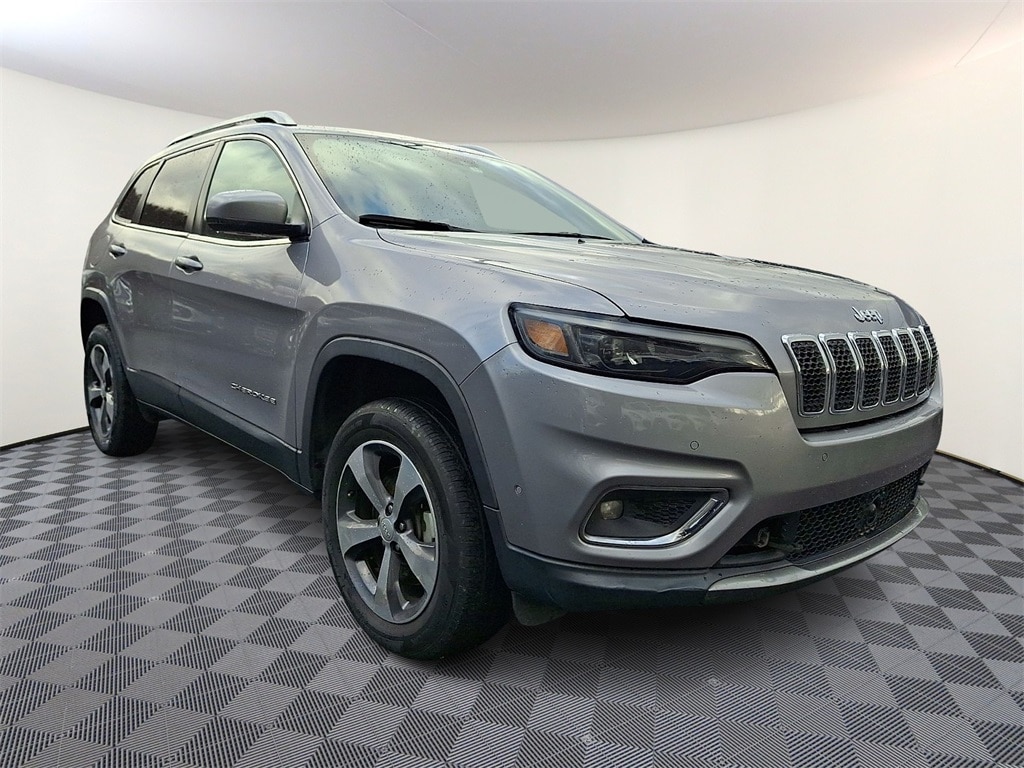 2019 Jeep Cherokee Limited's photo