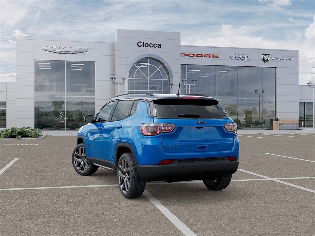 2026 Jeep Compass Limited Altitude photo 4