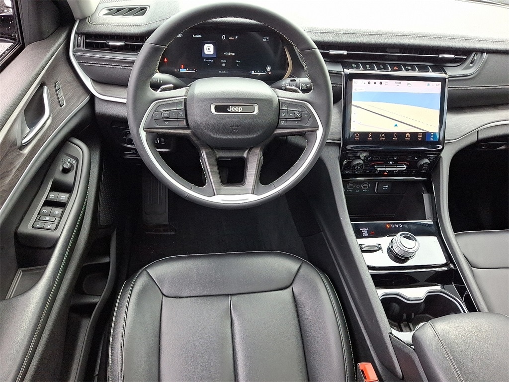 Used 2023 Jeep Grand Cherokee L Limited SUV