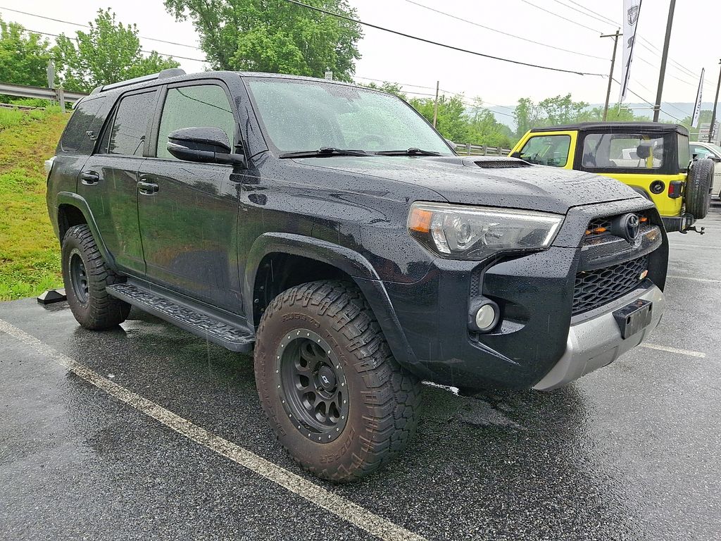 2017 Toyota 4Runner Off-Road Premium 4x4 V6's photo