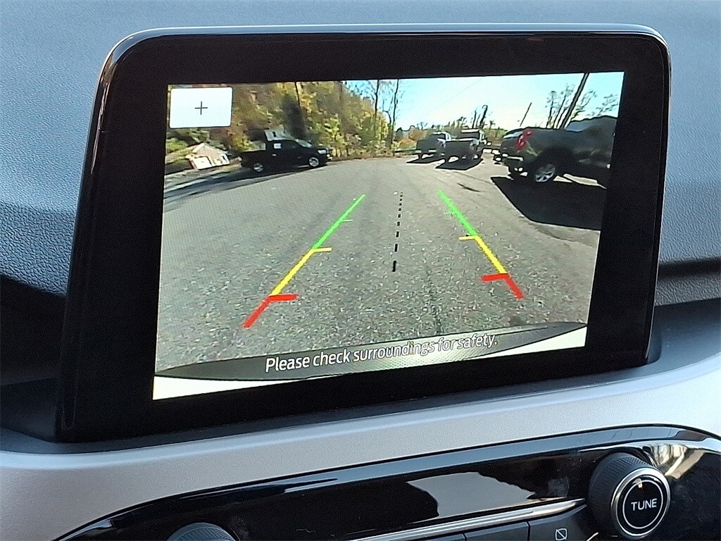 2022 Ford Escape SE photo 4