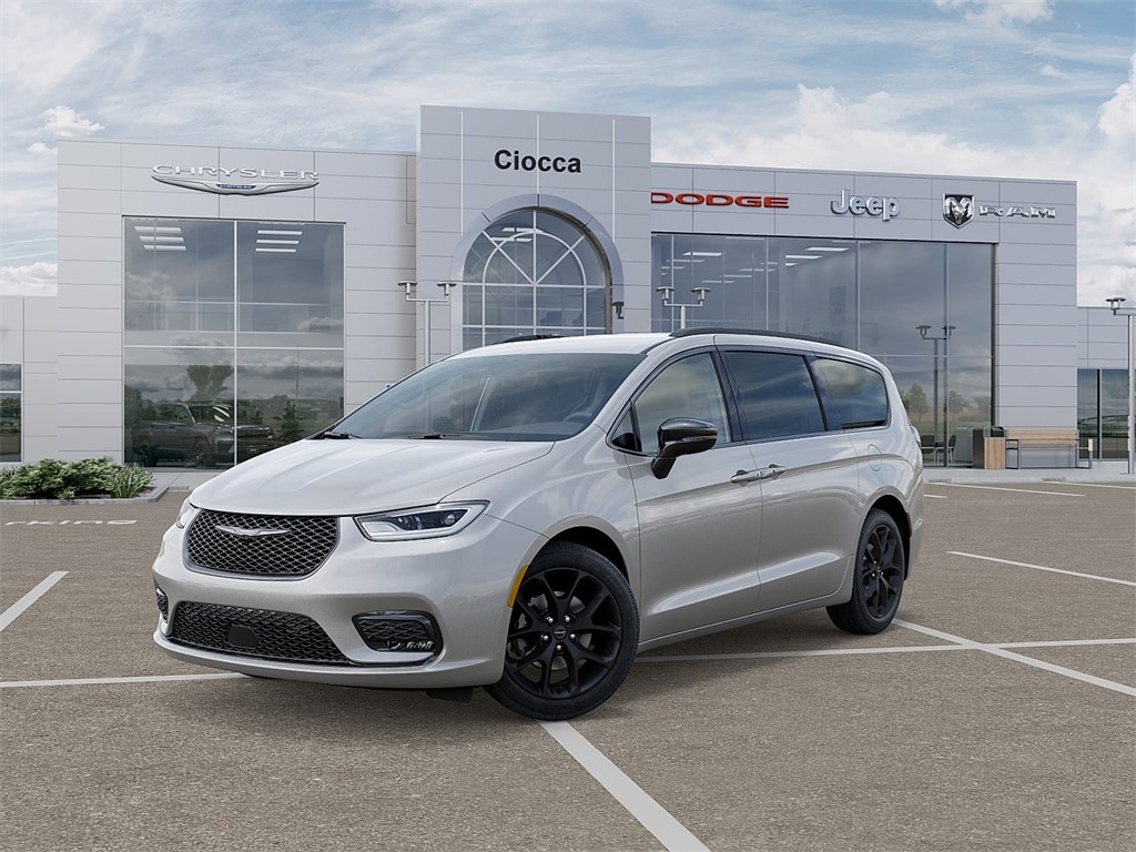 New 2026 Chrysler Pacifica Select Passenger Van