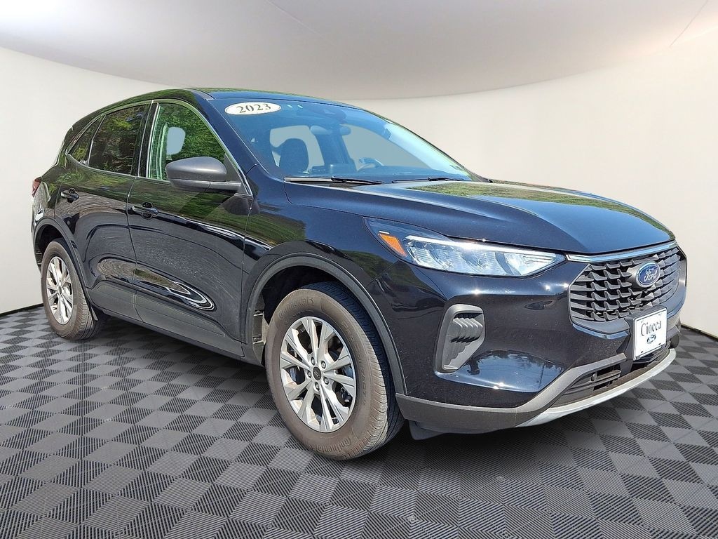 Used 2023 Ford Escape Active SUV