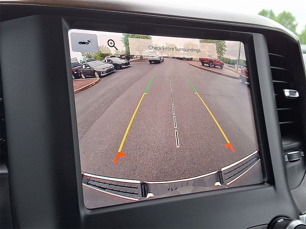 2022 Ram 1500 Laramie photo 3